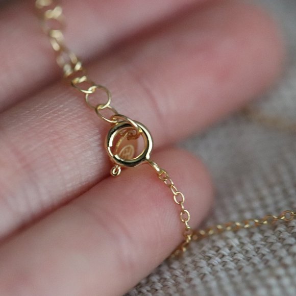 "Humble Sparkle" Cubic Zirconia Oval Pendant Necklace -10K Gold Vermeil / Silver - Picture 4 of 5